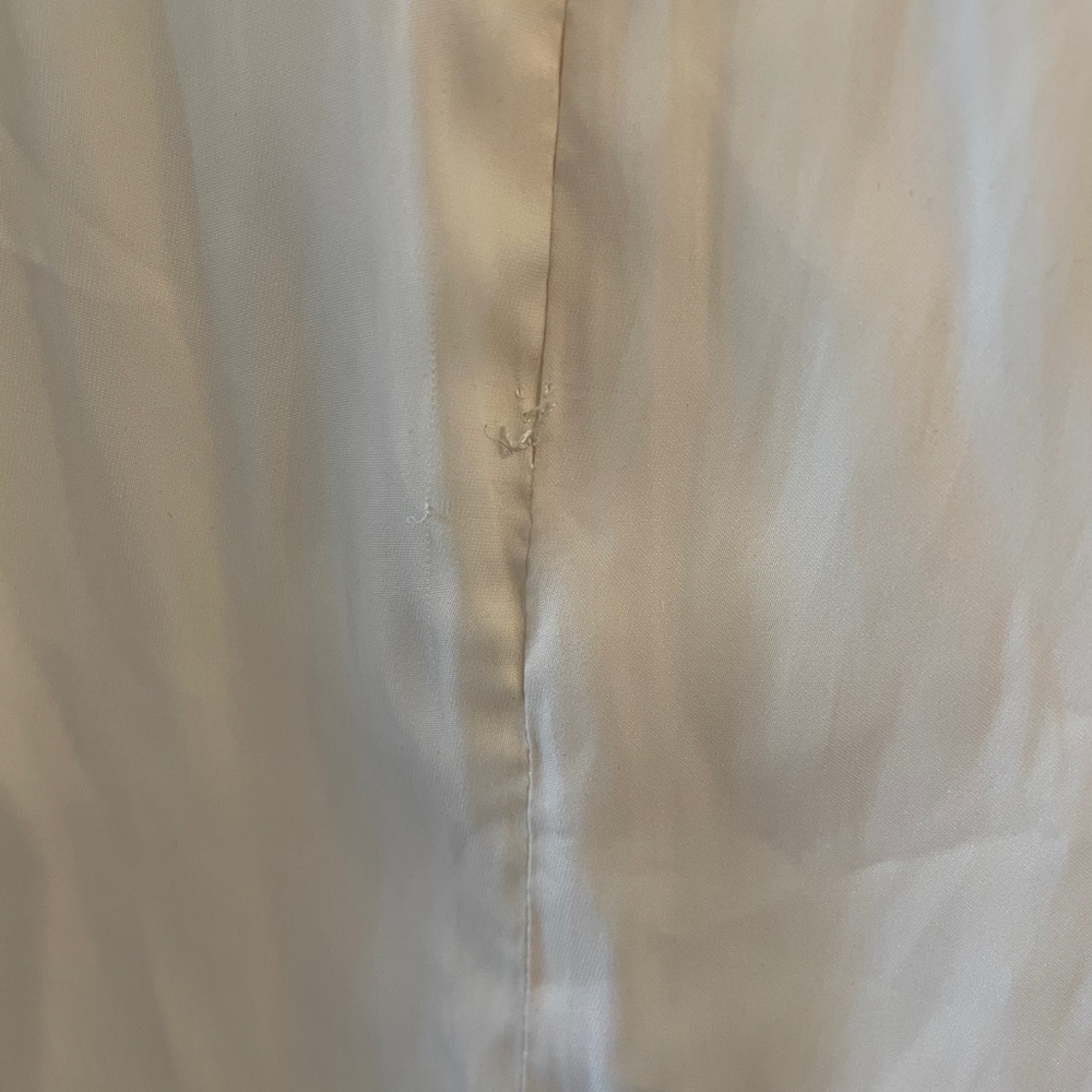 Kenneth Cole Cream Skirt - Picture 4 of 6